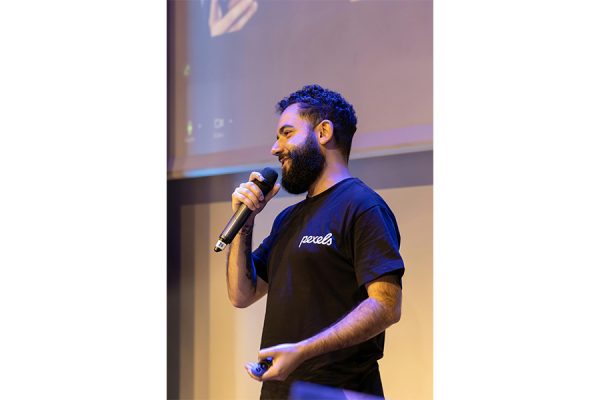 How Mastering Presentation Skills Can Transform Your Professional Confidence and Influence