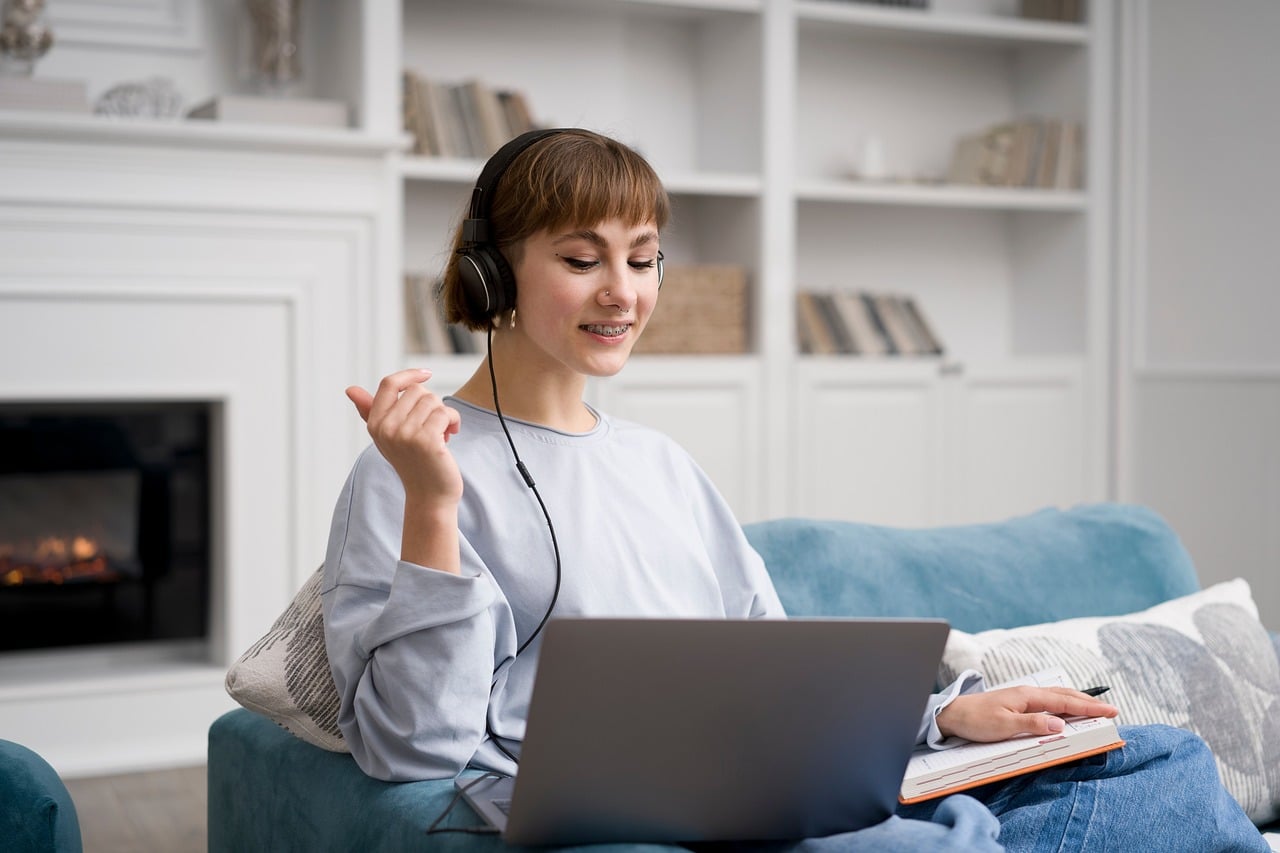 Care learning, online carer courses, online healthcare courses — Everest College Online