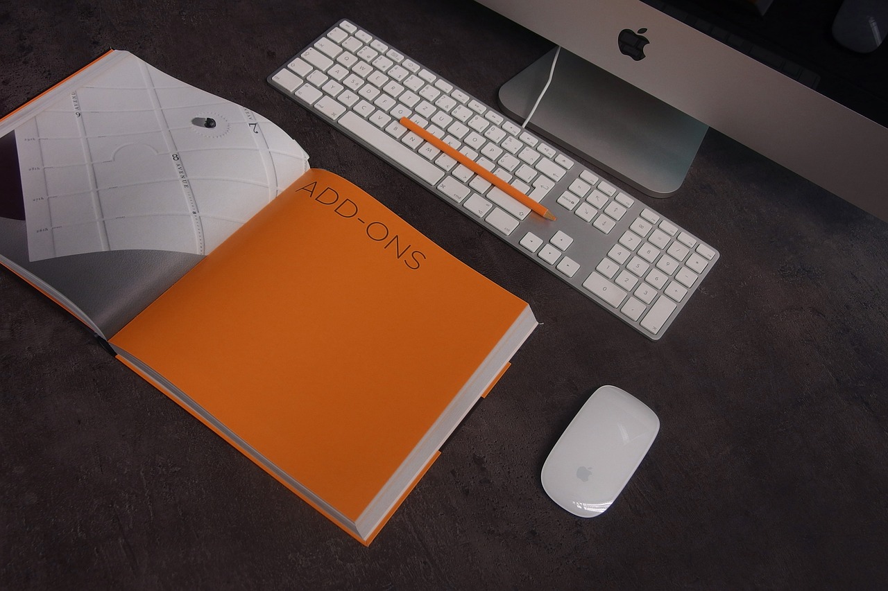 Pc, computer, mac — Internship Opportunities Worldwide: Join Maximo Nivel’s Life-Changing Programs Abroad