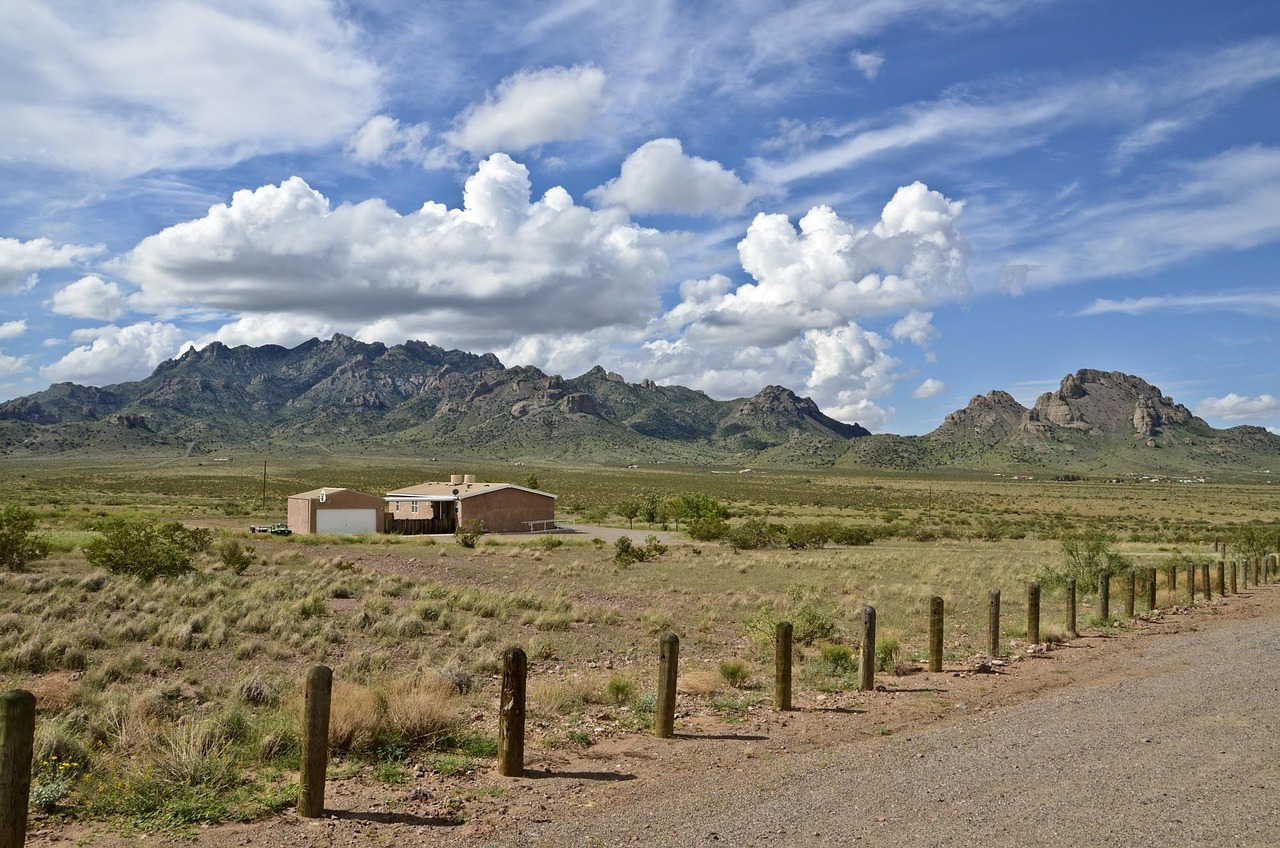 New mexico mountains, new mexico road, new mexico landscape — Master Physics with Thinker Cap the Best Private Physics Tutor